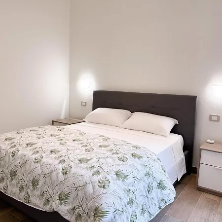 Apartmán Borghi Two-room Near Old Town With Ac